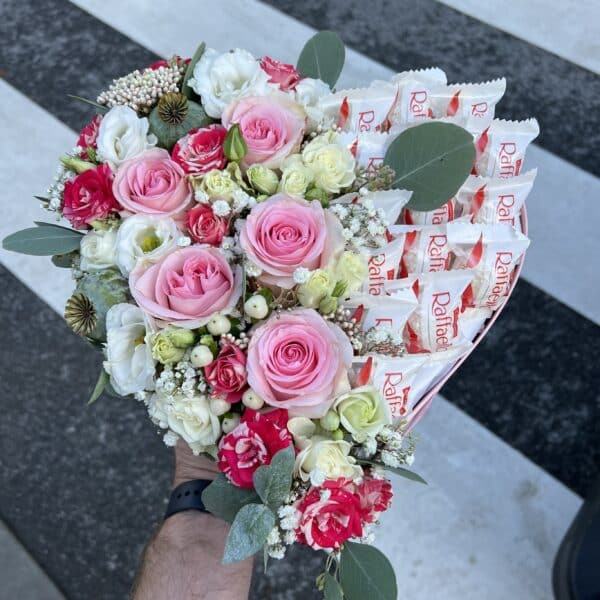 Box kvetov v tvare srdca Raffaello XL 5